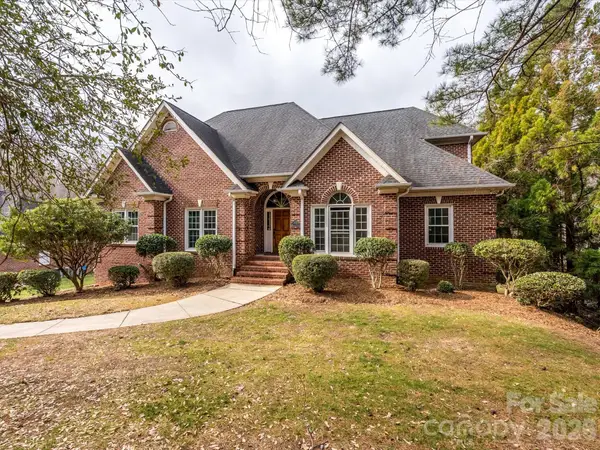 5935 Providence Glen Road, Charlotte, NC 28270