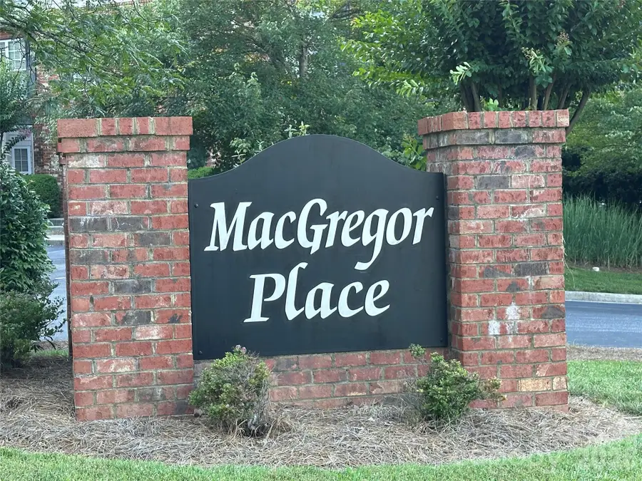 5236 Hilltop Road, Jamestown, NC 27282 - #2