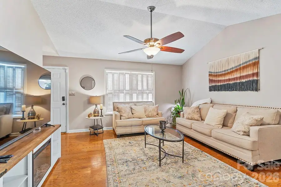 106 Thistle Court, Greenwood, SC 29649 - #2