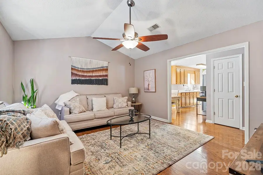 106 Thistle Court, Greenwood, SC 29649 - #3