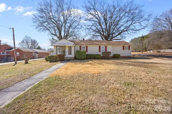 613 W Mill Street, Landis, NC 28088