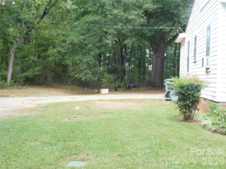 121 Taylor Street, York, SC 29745 - #2