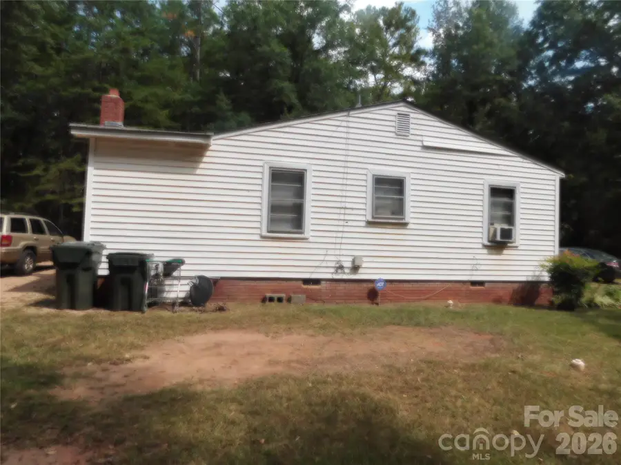 121 Taylor Street, York, SC 29745 - #3