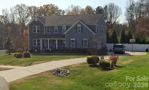 916 Manorwood Drive, Waxhaw, NC 28173