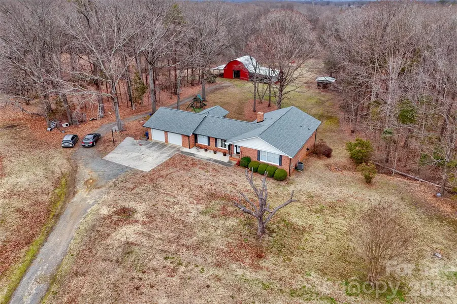 9201 Mccorkle Lane, Charlotte, NC 28215 - #2