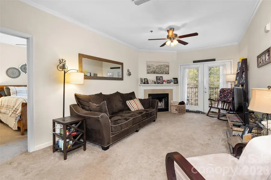 900 Vista Lake Drive #301, Candler, NC 28715 - #2