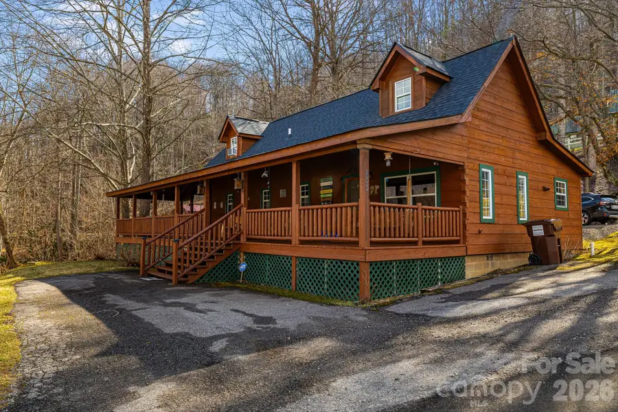 233 Rocky Top Road, Maggie Valley, NC 28751 - #2