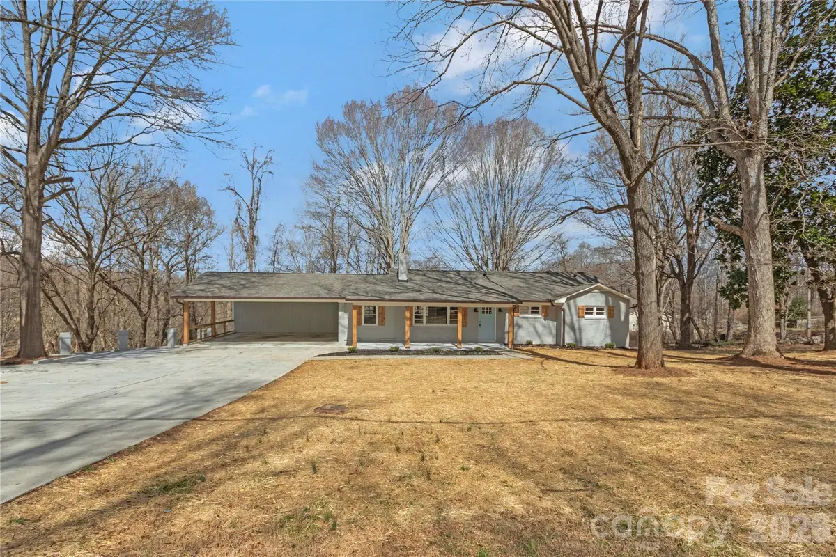 334 Country Lane, Mocksville, NC 27028 - #1