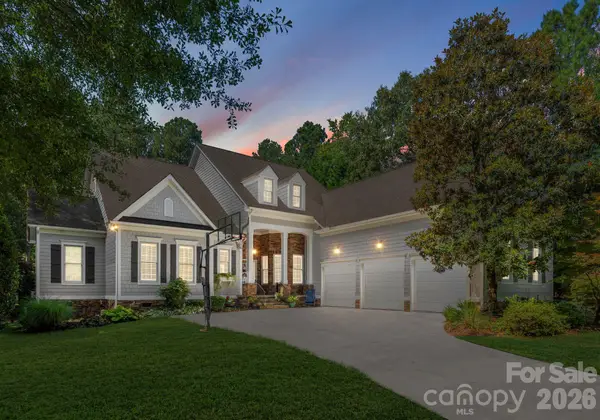 4536 Rustling Woods Drive, Denver, NC 28037