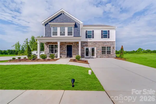 711 Mile Creek Road, Edgemoor, SC 29712