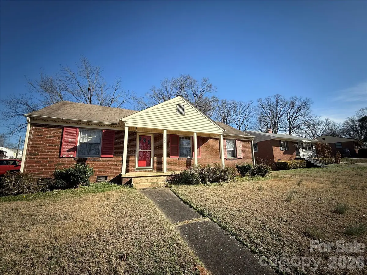 2924 Burbank Drive, Charlotte, NC 28216 - #1