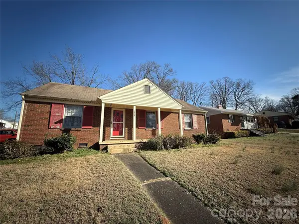 2924 Burbank Drive, Charlotte, NC 28216