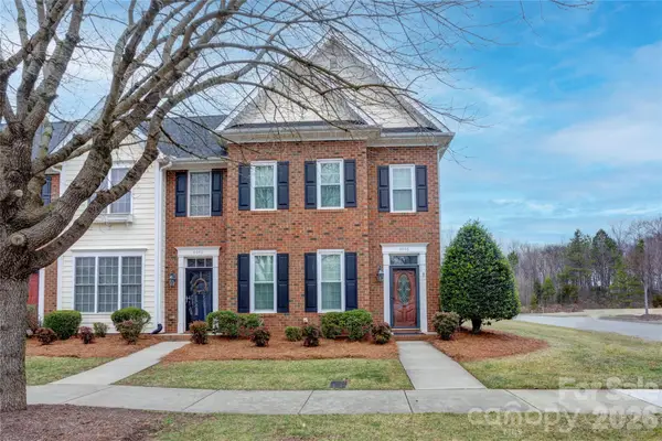 6036 Village Drive Nw, Concord, NC 28027