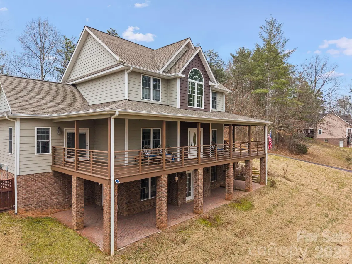 21 Hope Road, Weaverville, NC 28787 - #1