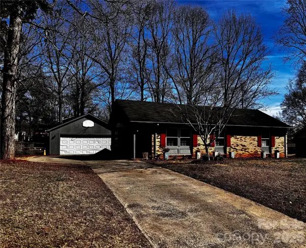 10101 Arbordale Avenue, Charlotte, NC 28215