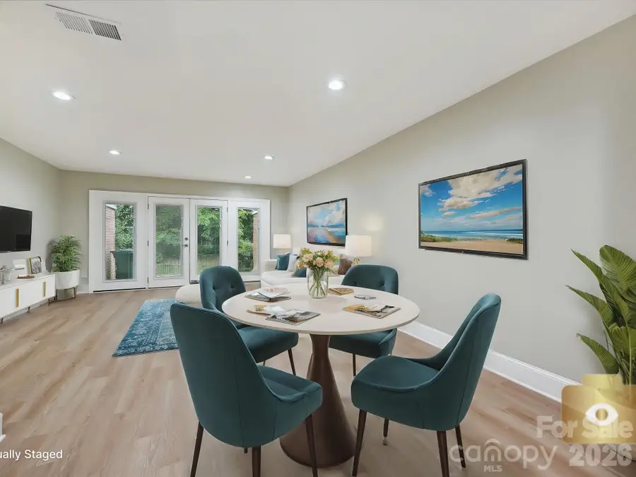 7004 Quail Hill Road, Charlotte, NC 28210 - #2