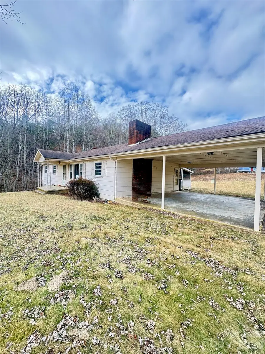 225 Davis Road, Crumpler, NC 28617 - #2