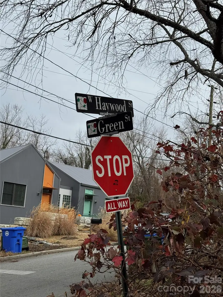 36 Roberts Street, Asheville, NC 28801 - #3