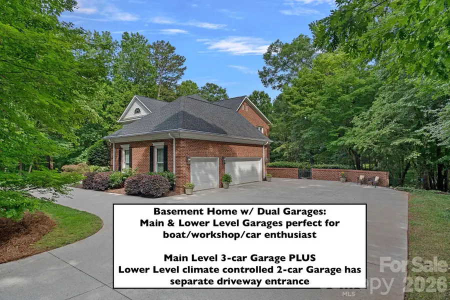 1317 Longleaf Court, Matthews, NC 28104 - #3