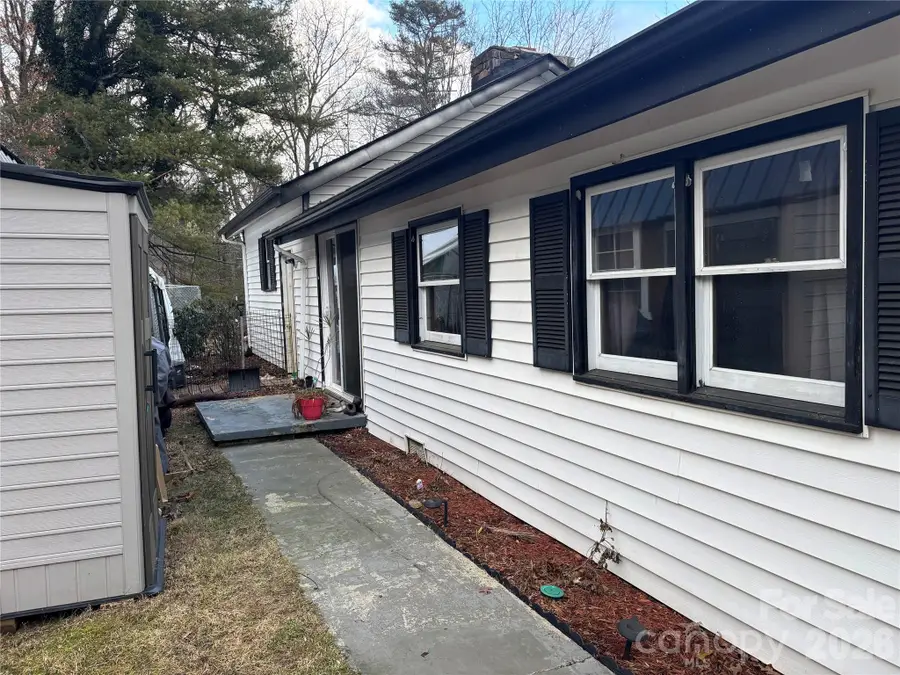 190 Benfield Road, Altamont, NC 28657 - #2