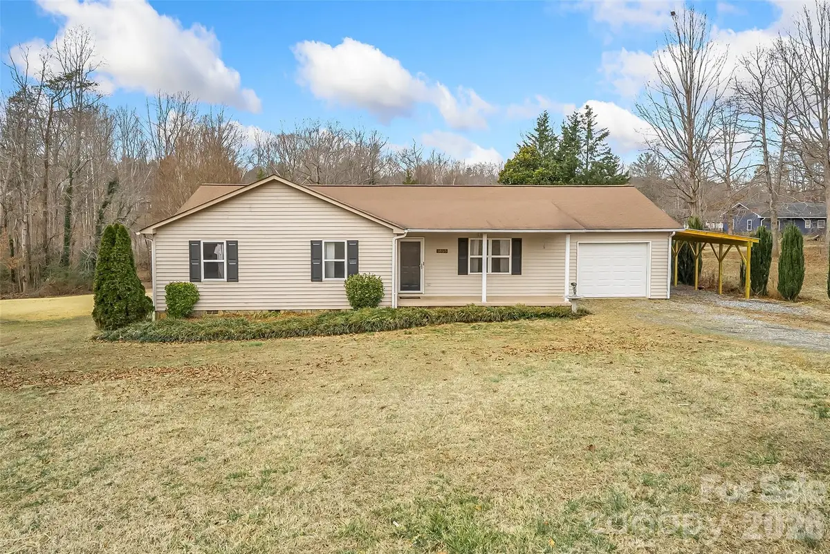 1855 Eastbrook Circle, Morganton, NC 28655 - #1