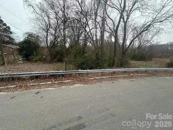 2711 Celia Avenue, Charlotte, NC 28216