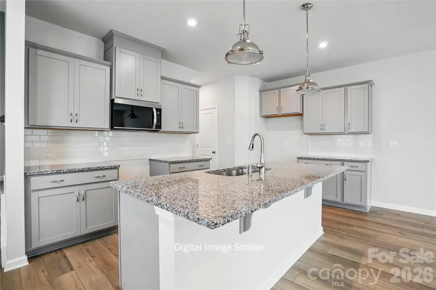 1122 Vibrant Road, Charlotte, NC 28215 - #3