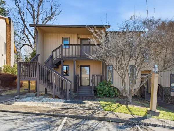 71 Pebble Creek Drive, Asheville, NC 28803