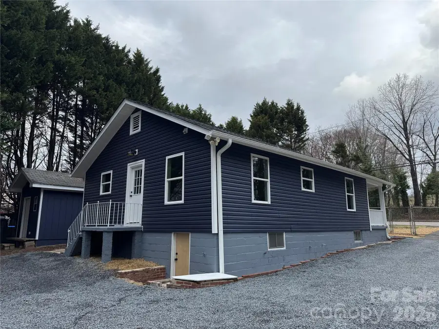 1809 W C Street, Kannapolis, NC 28081 - #2