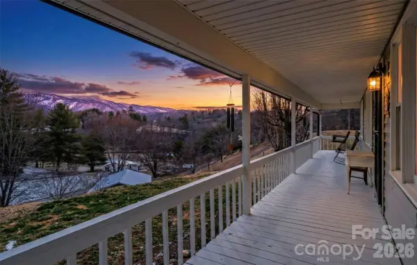 101 Hunters Ridge Road, Burnsville, NC 28714