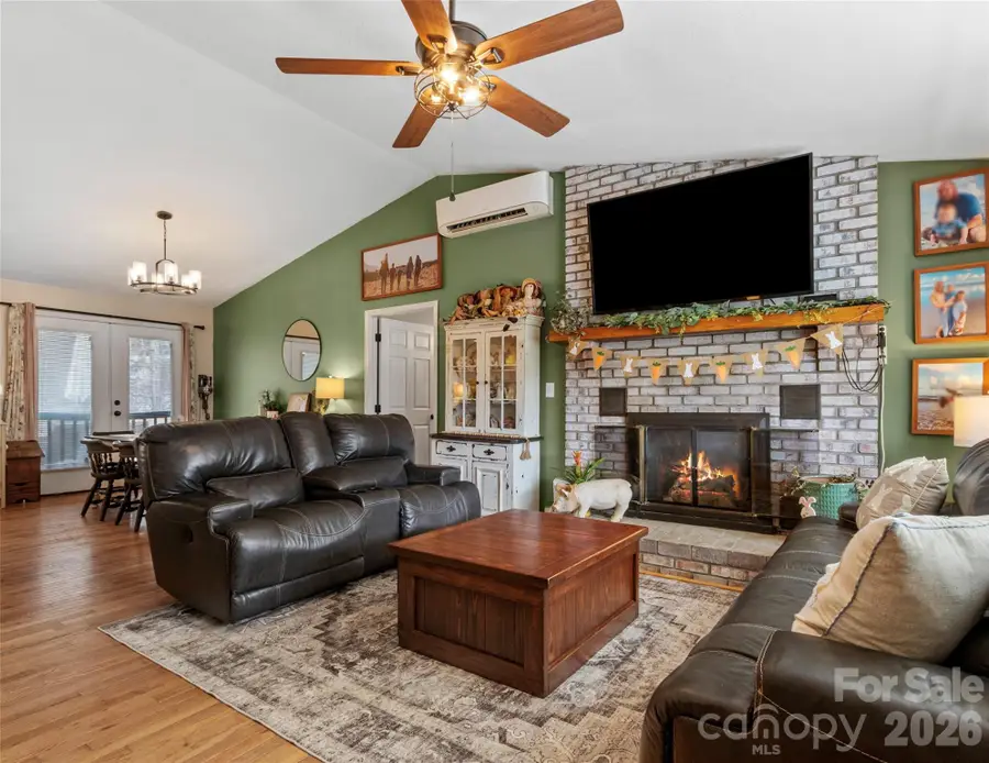 101 Hunters Ridge Road, Burnsville, NC 28714 - #3