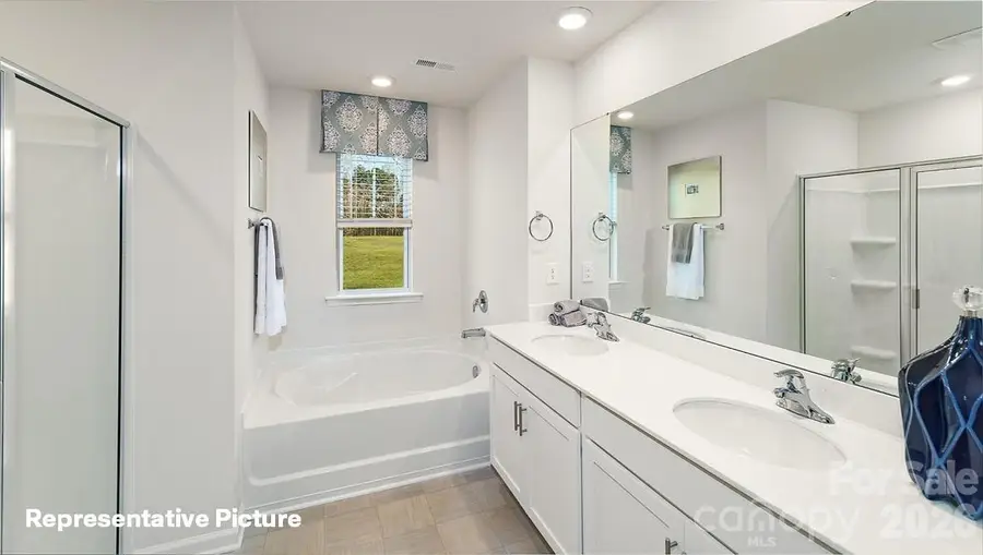 400 Dazzle Loop, Newton, NC 28658 - #2