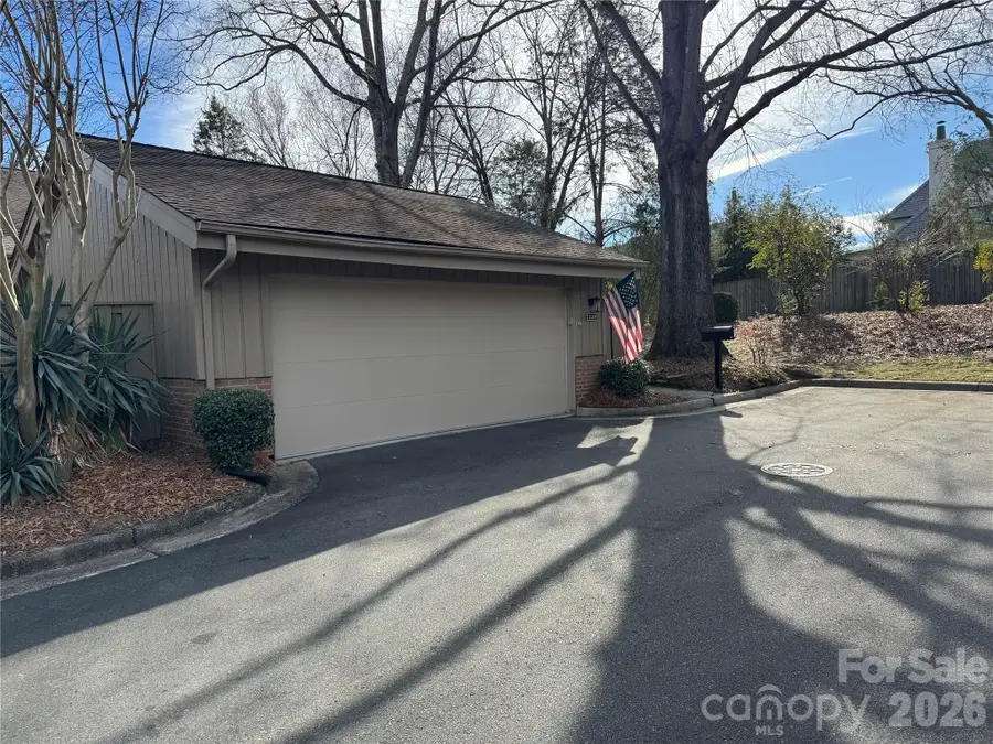 4913 Torrey Pines Court, Charlotte, NC 28226 - #2