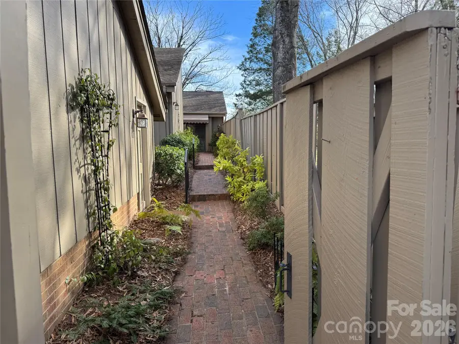 4913 Torrey Pines Court, Charlotte, NC 28226 - #3