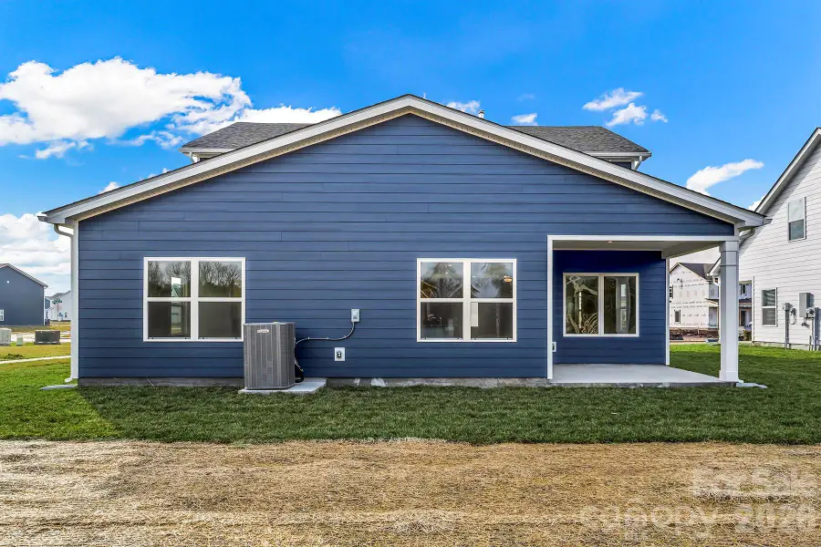 6740 Fairford Drive, Charlotte, NC 28215 - #2