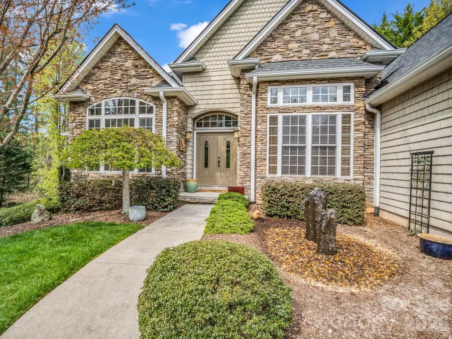 21 Kanuga Forest Drive, Hendersonville, NC 28739 - #2