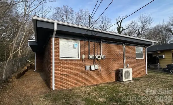 813 3rd Street Place Sw #1-3, Hickory, NC 28602