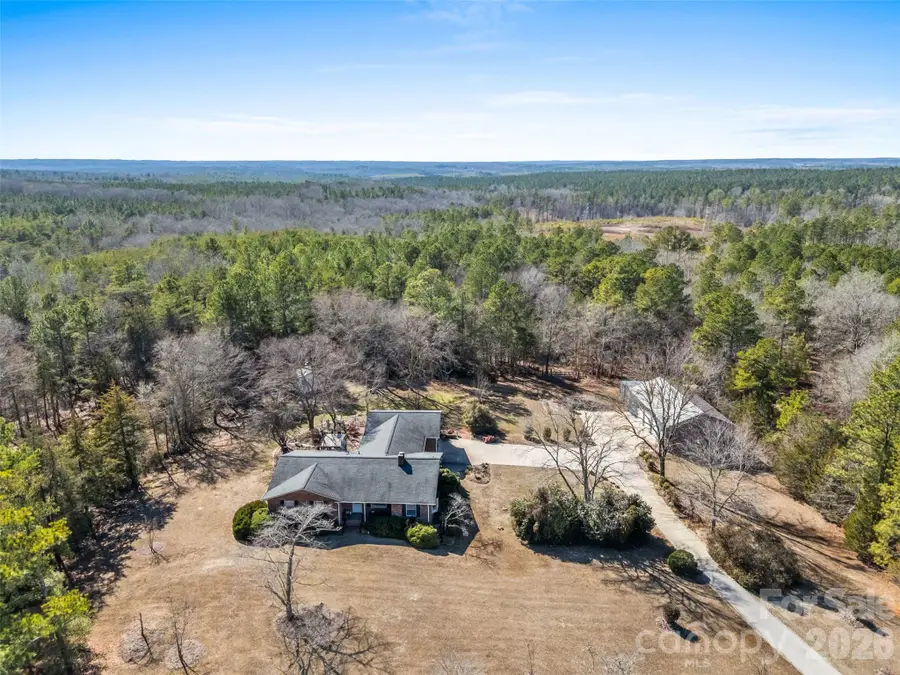 6330 Richburg Road, Great Falls, SC 29055 - #2