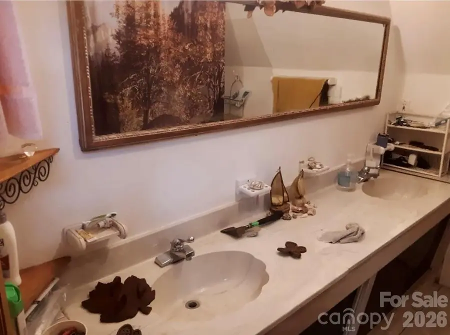 705 Doc Howell Road, Spruce Pine, NC 28777 - #3