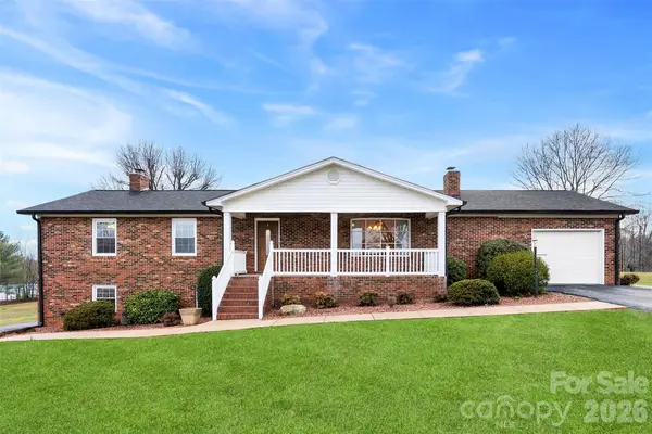 1118 Lake Houser Road, Mooresboro, NC 28114