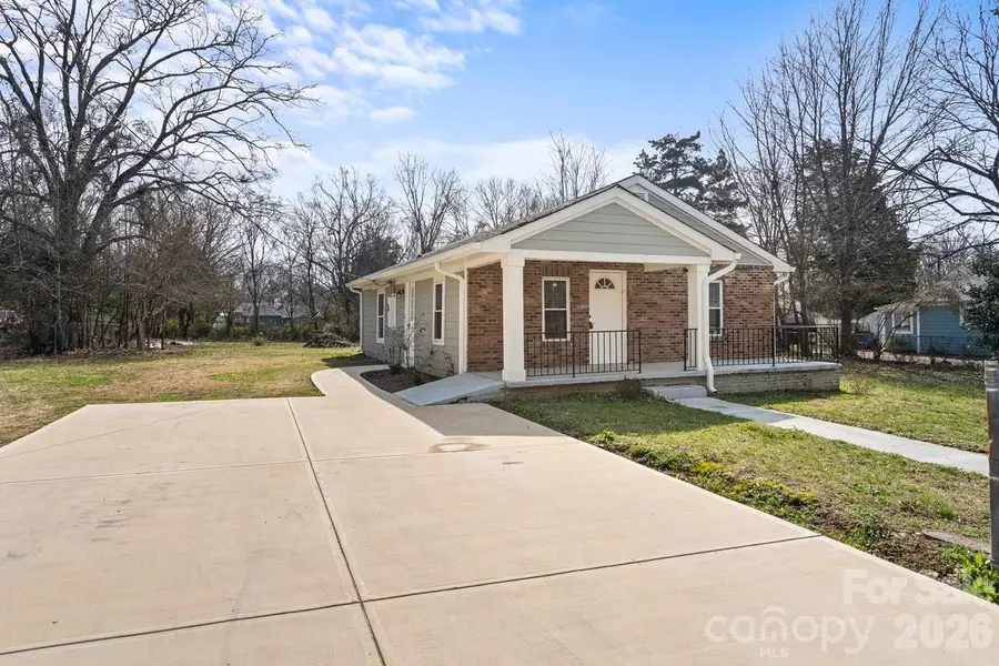 207 Fairdale Street, Kings Mountain, NC 28086 - #2