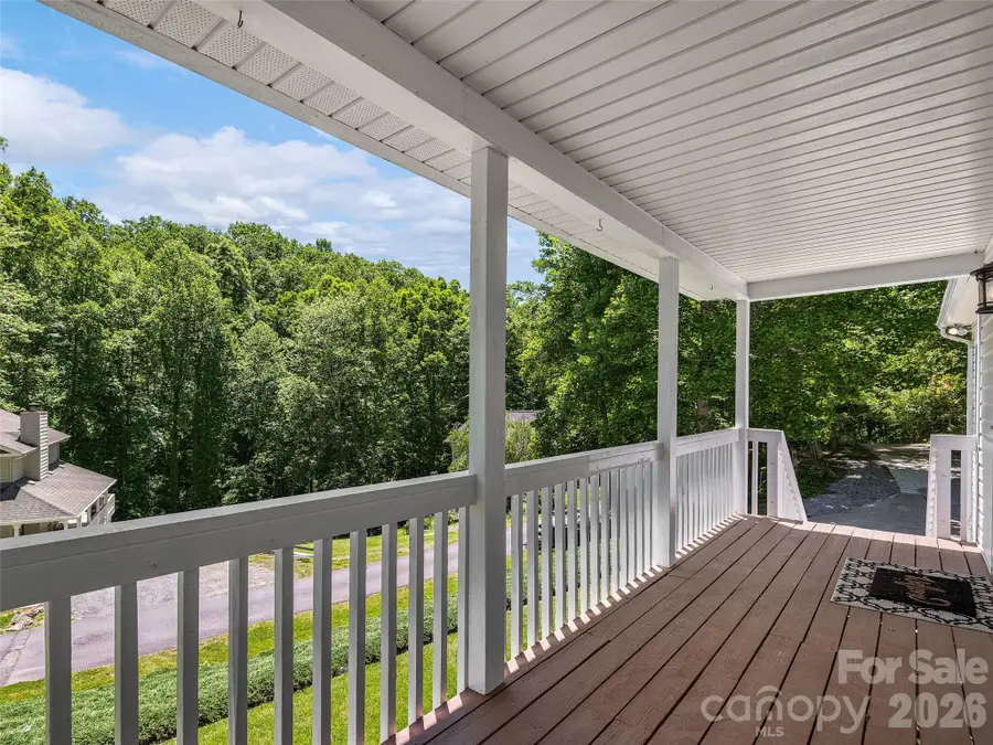 181 Junaluska Oaks Drive, Waynesville, NC 28786 - #2