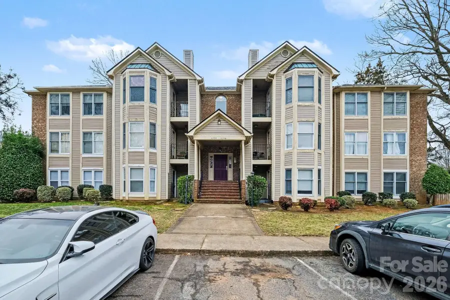 6234 Rosecroft Drive, Charlotte, NC 28215 - #2