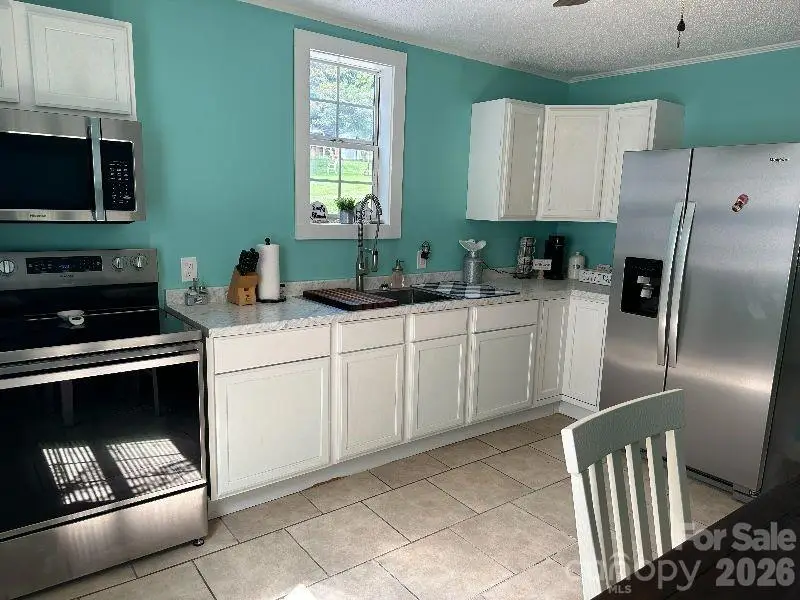 48 Circle Lane, Marion, NC 28752 - #2