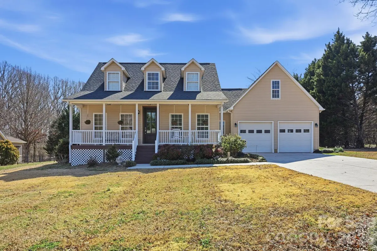 7335 Broad Wing Lane, Sherrills Ford, NC 28673 - #1