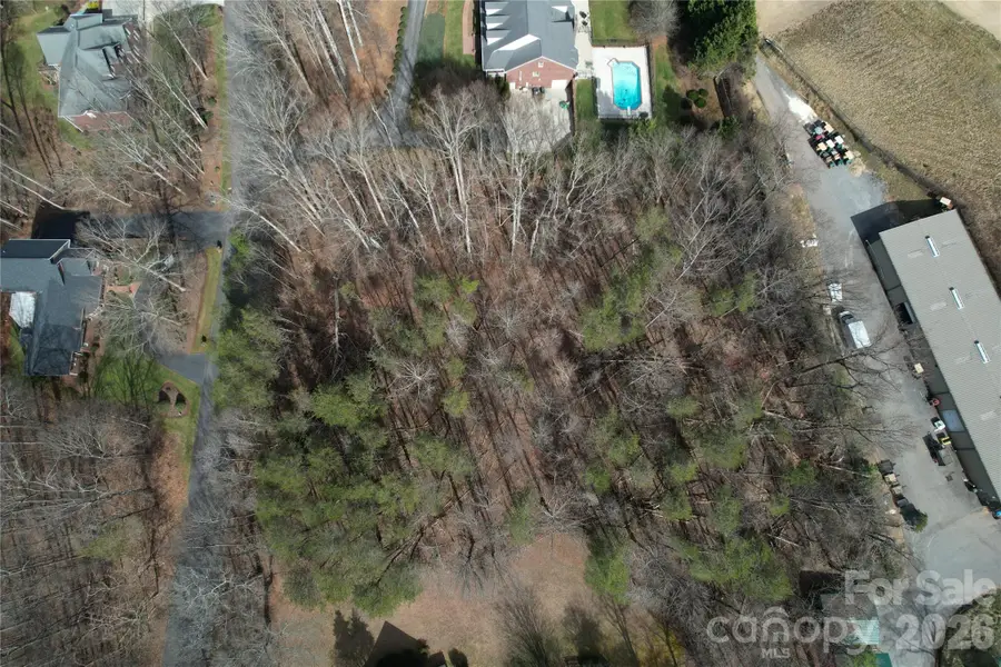 3924 Deer Run Drive Ne, Conover, NC 28613 - #3