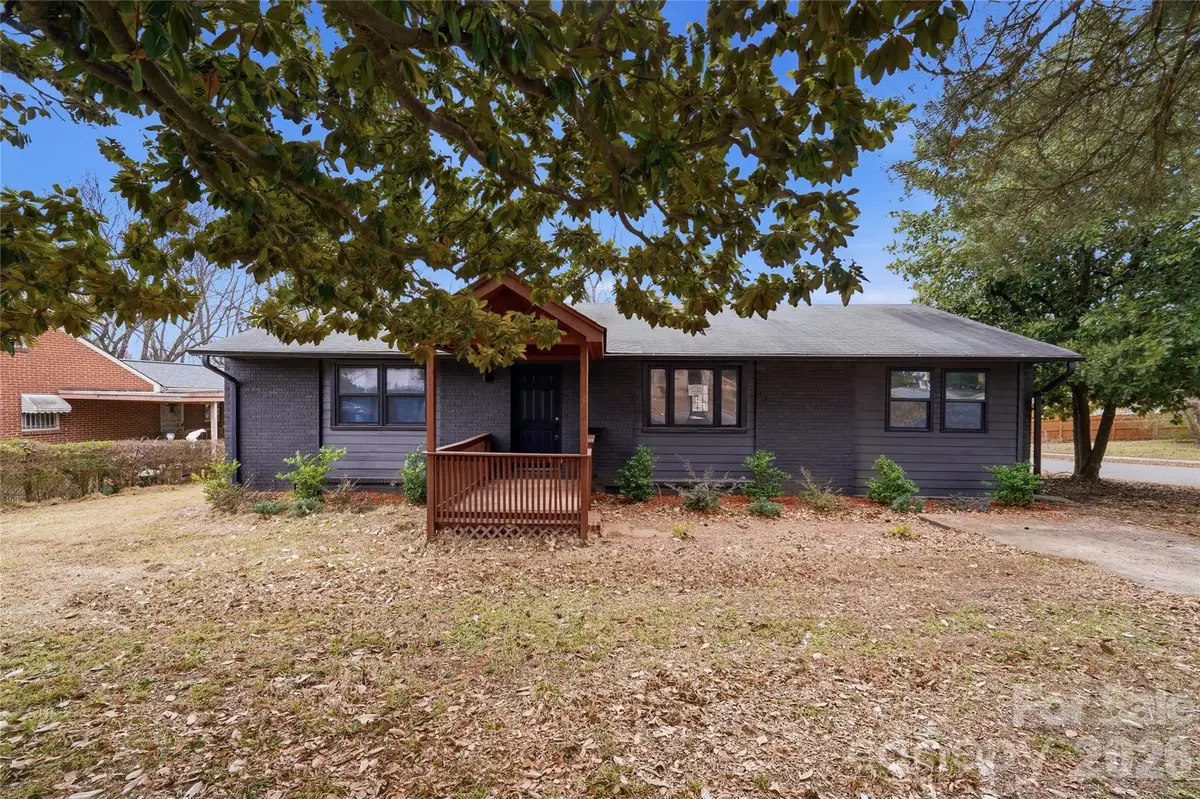 3027 Remington Street, Charlotte, NC 28216 - #1