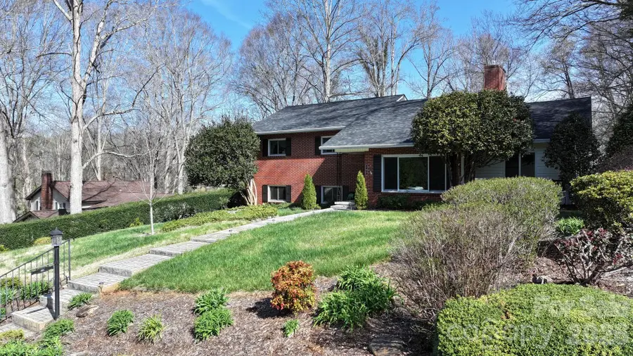 142 Pearson Drive, Morganton, NC 28655 - #2