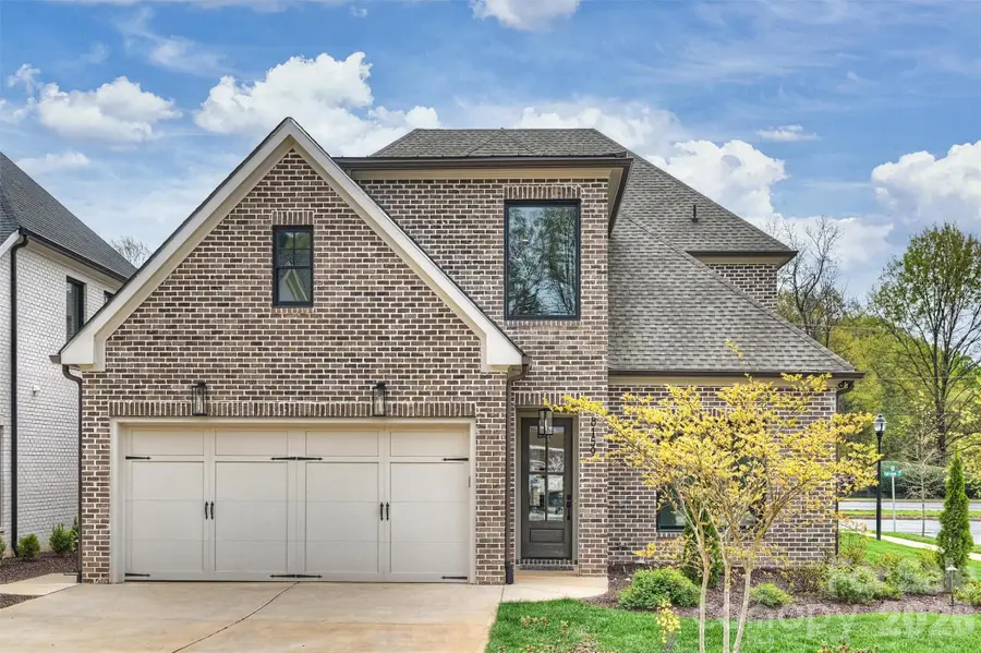 8159 Fairview Road, Charlotte, NC 28226 - #2