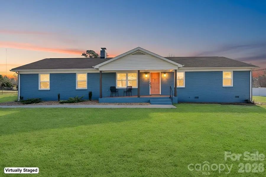 16808 Knoxwood Drive, Huntersville, NC 28078 - #2